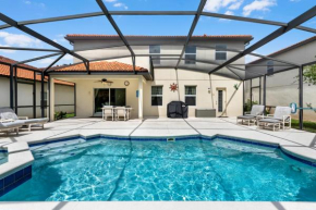 Extended South Facing Private Pool Deck with Spa and Games Room Near Disney
